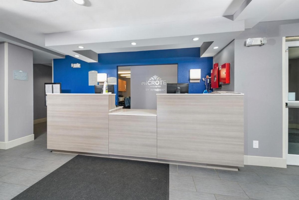 Microtel Inn & Suites By Wyndham Bethel/Danbury Image 18