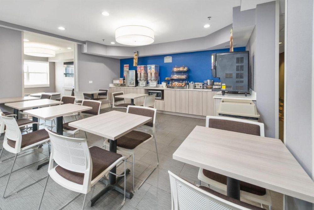 Microtel Inn & Suites By Wyndham Bethel/Danbury Image 27